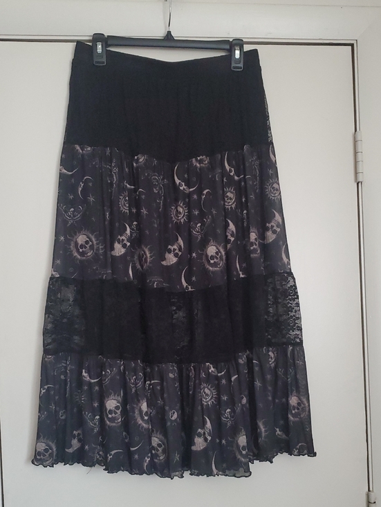 Cosmic Aura Dresses & Skirts - Hot Topic's Black Gold Celestial Skulls Midi Skirt with Moon Print